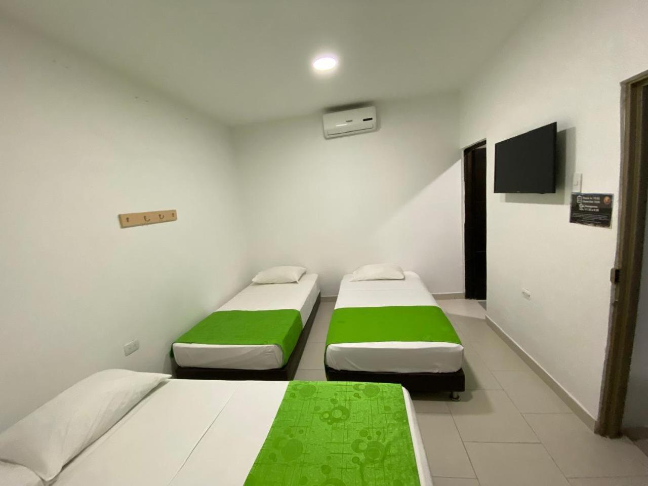 Hotel Sol Del Desierto Villavieja Buitenkant foto