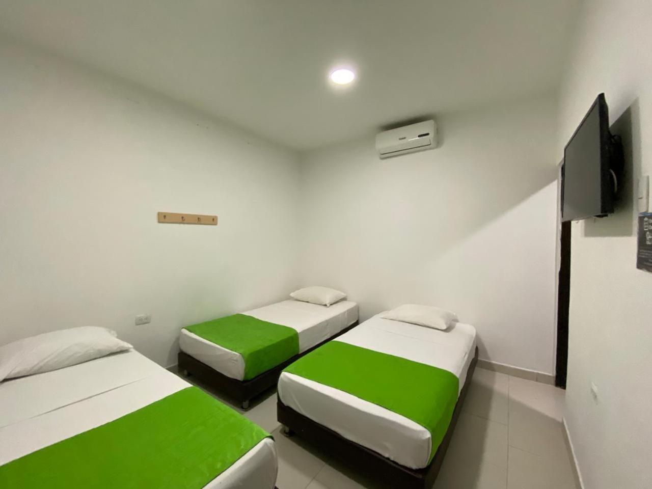 Hotel Sol Del Desierto Villavieja Buitenkant foto