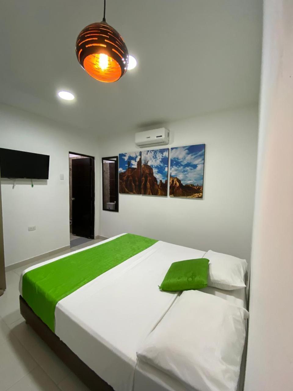 Hotel Sol Del Desierto Villavieja Buitenkant foto
